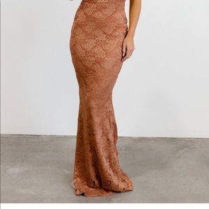 Copper lace dress; mermaid cut, backless NWT